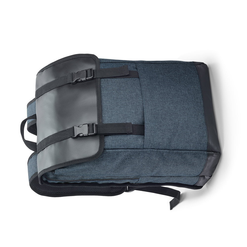 TRAVELLER. Mochila para notebook 17'' m 600D de alta densidade e tarpaulin