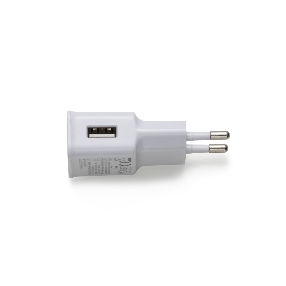 ADAPTADOR DE TOMADA USB